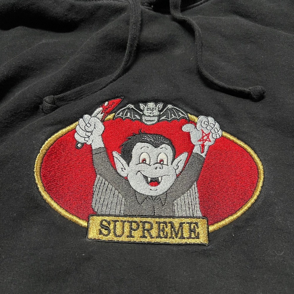 Supreme Vampire Boy Hooded Sweatshirt Black XL Embroidered Graphic Pullover - Picture 5 of 10